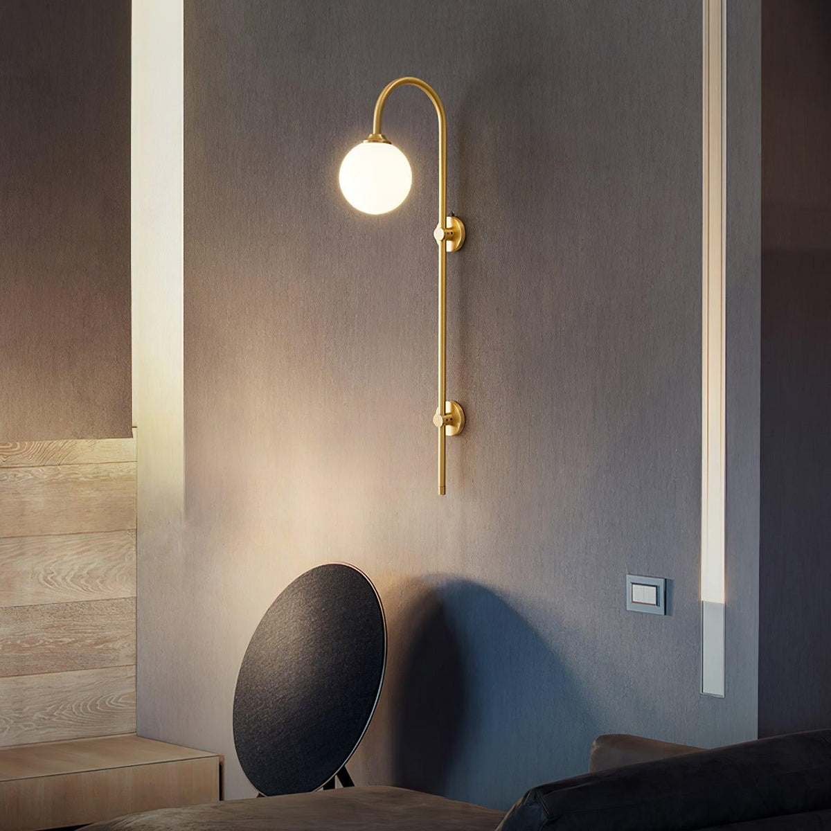 Casaaine Globe Brass Wall Sconce