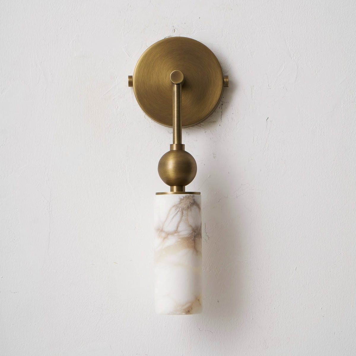 Alvire Alabaster Wall Lamp