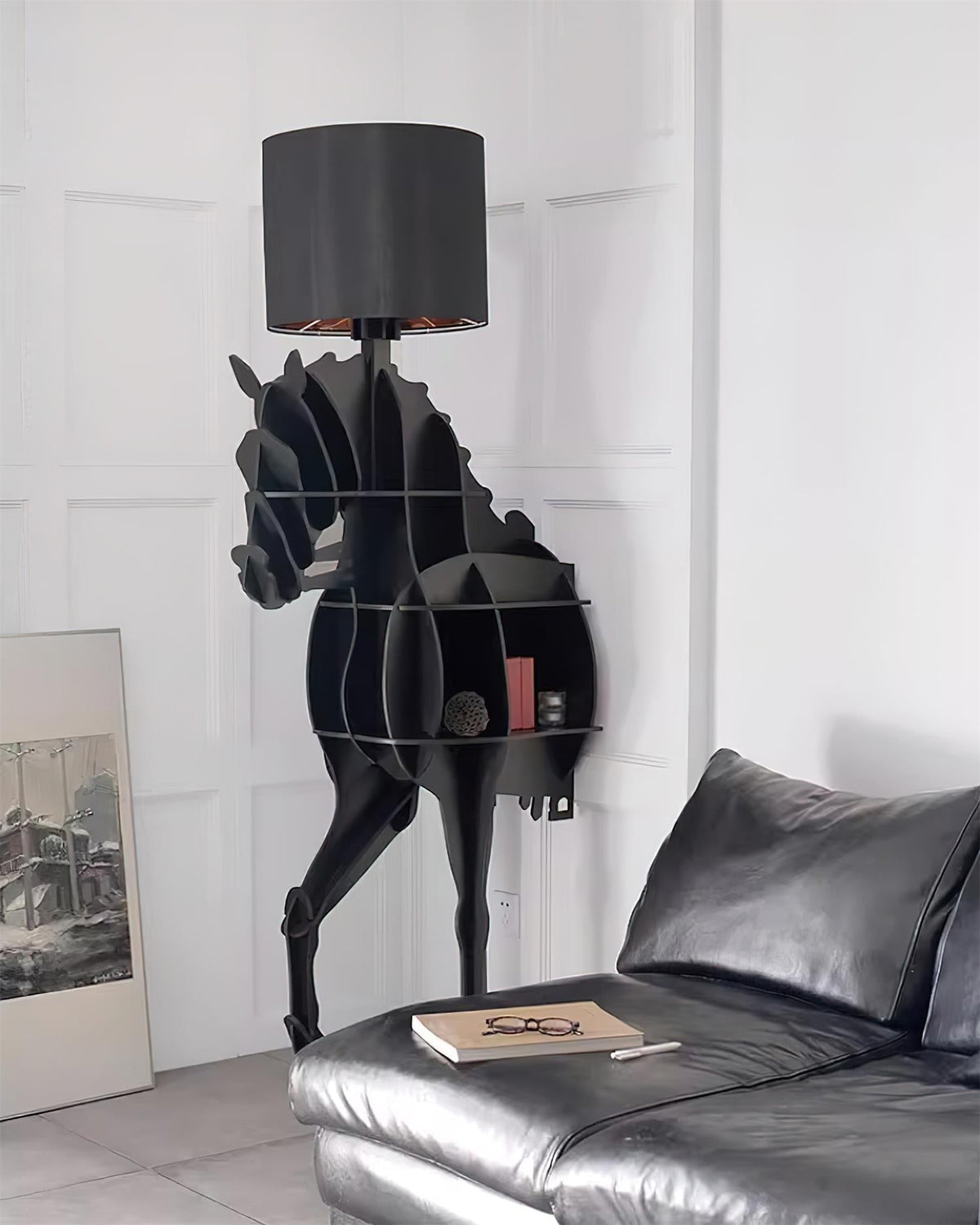 Aveninira Floor Lamp