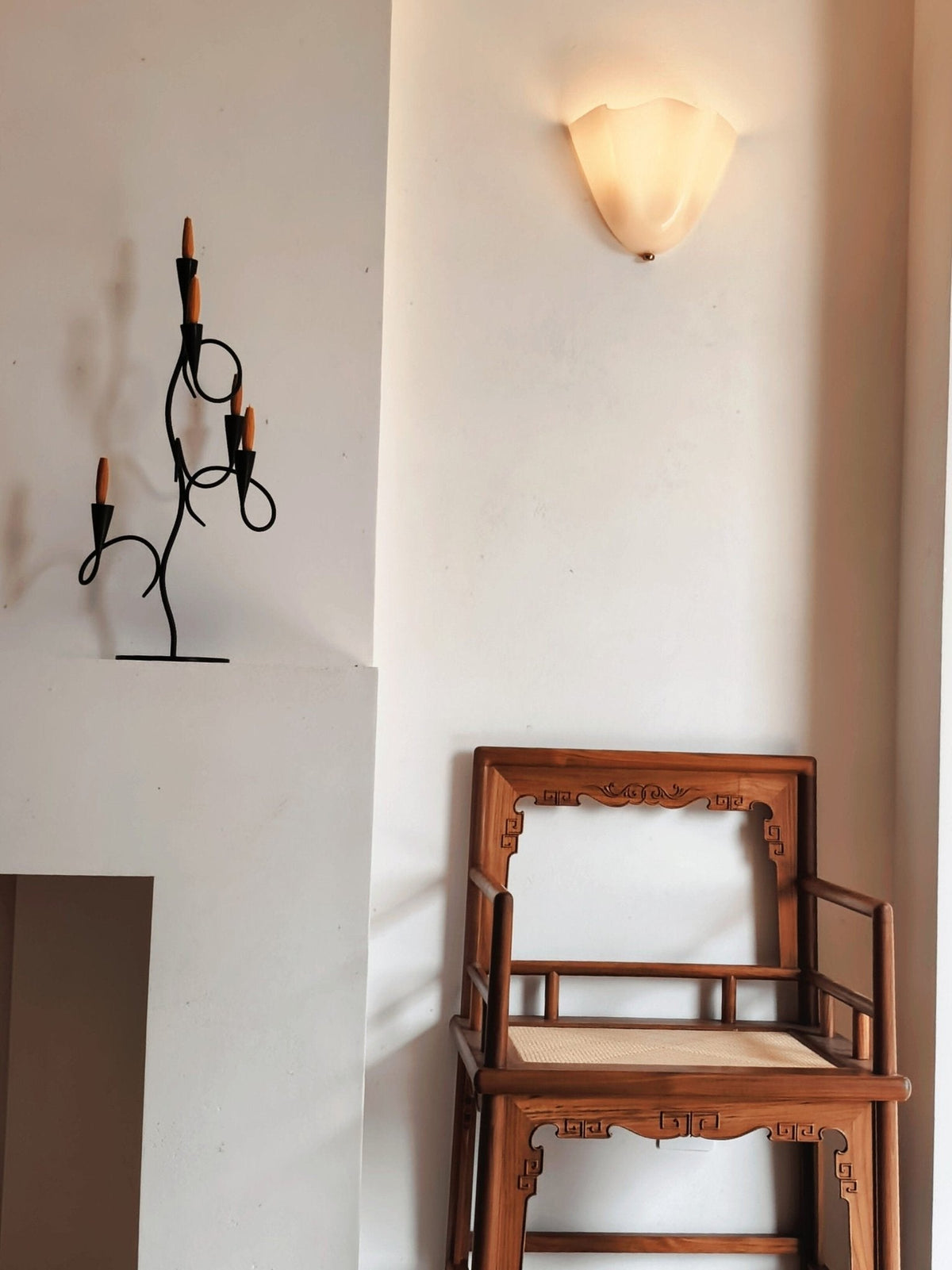 Orinoian Iron Vine Multi-Arm Candle Holder