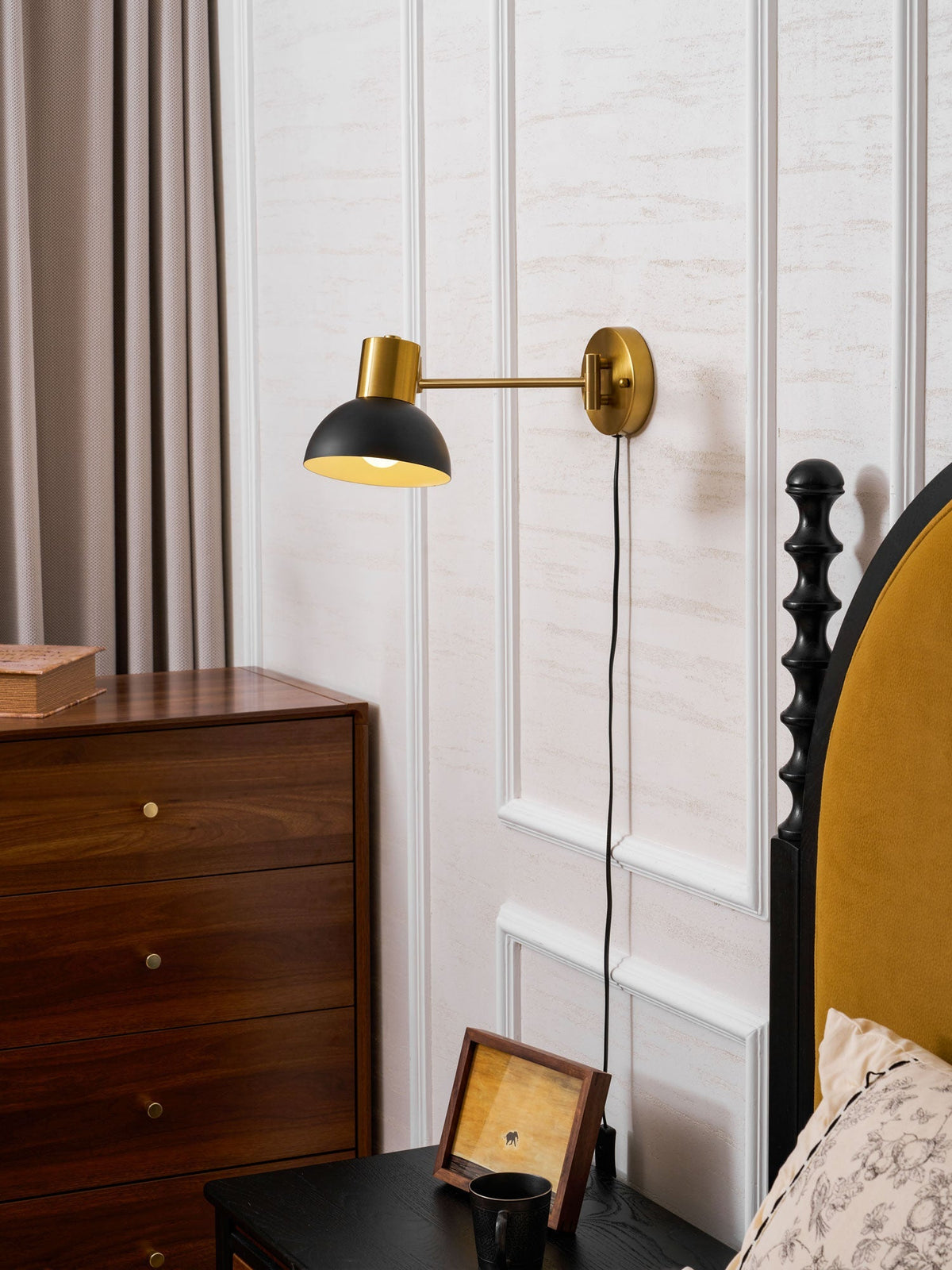 Marqel Indoor Wall Lamp