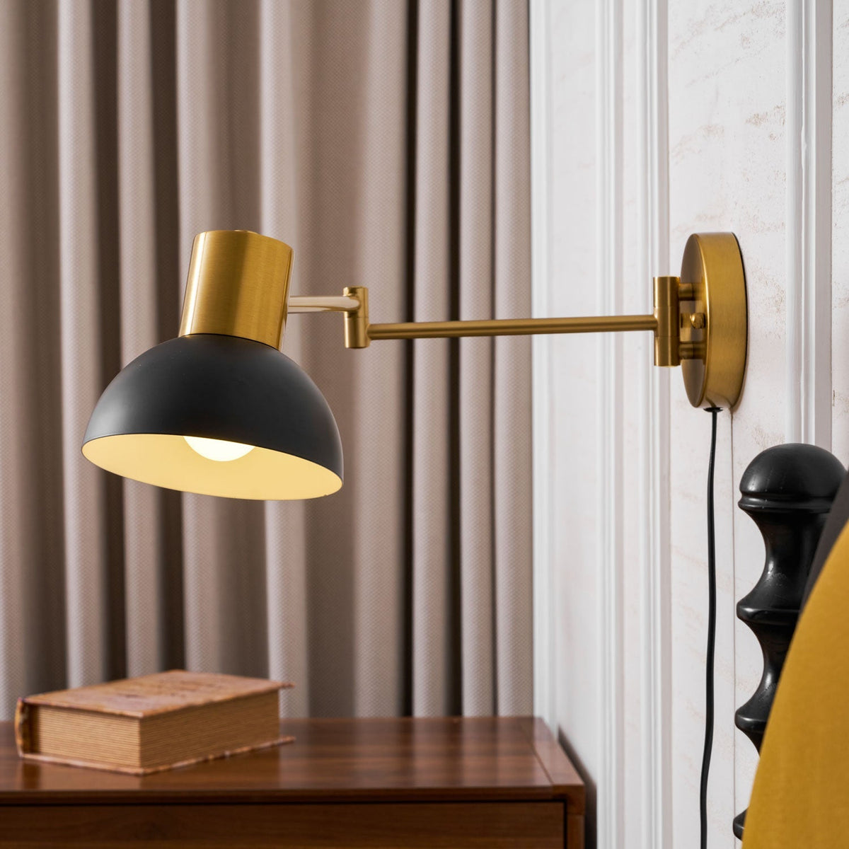 Marqel Indoor Wall Lamp