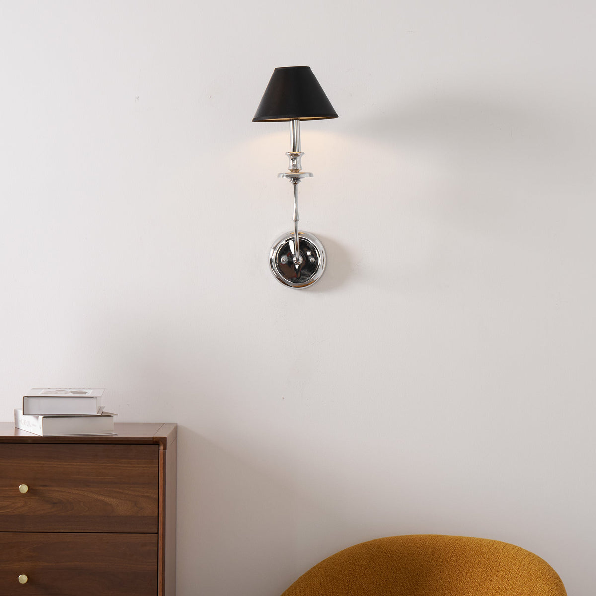Viraarine Wall Lamp