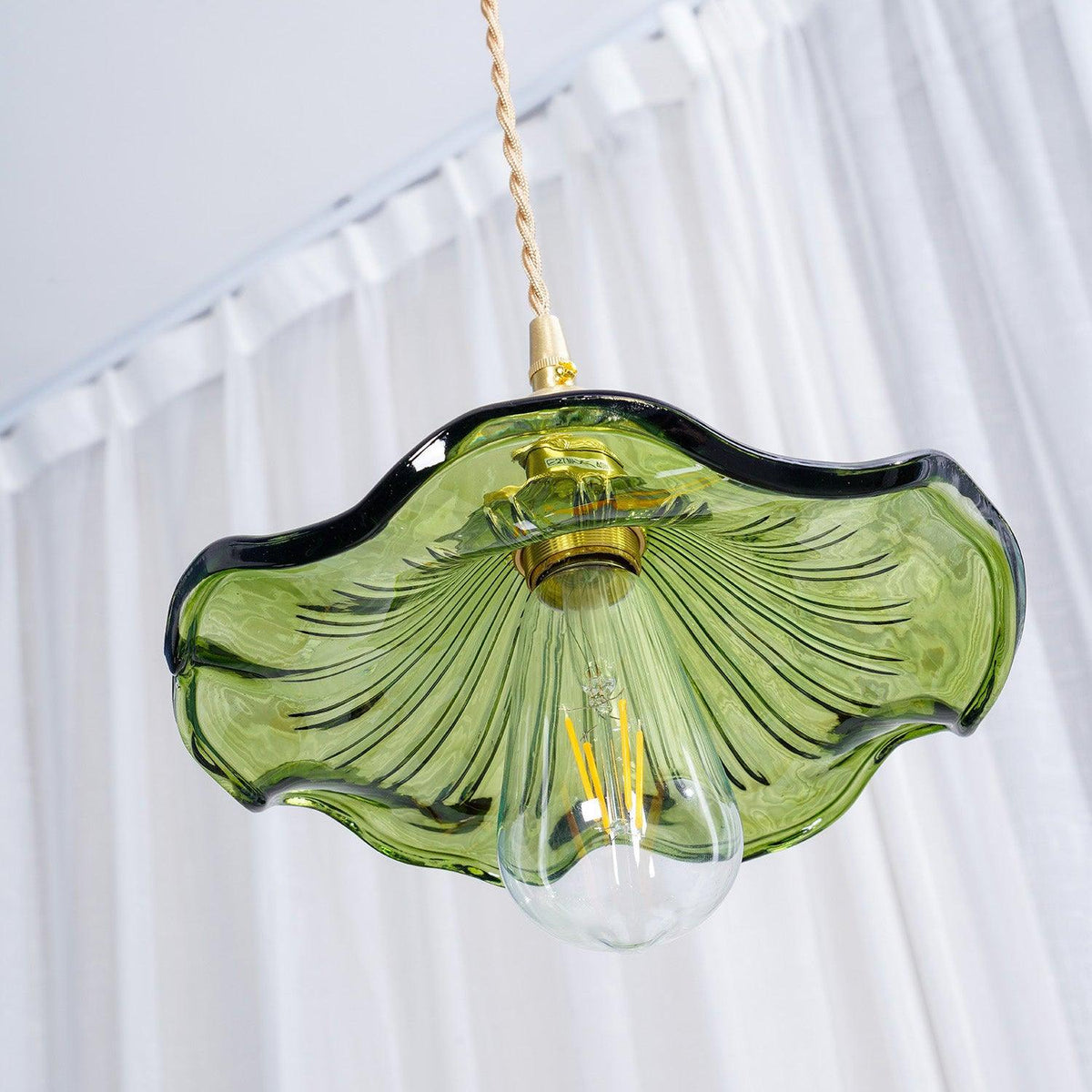 Mirarise Pendant Light
