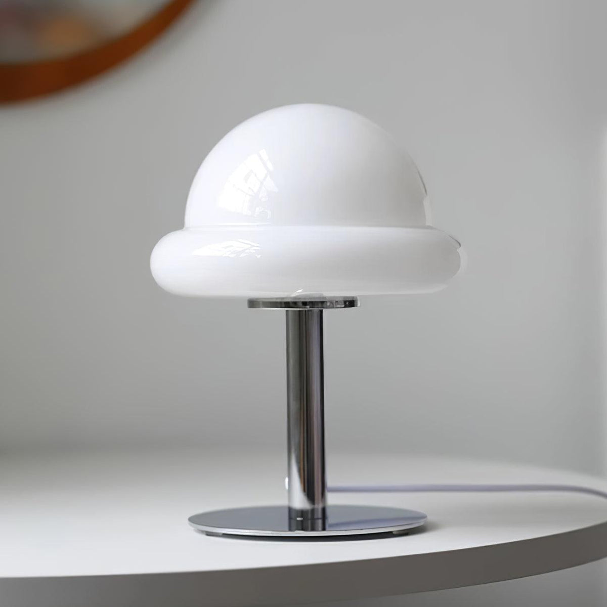 Eirisella Glass Table Lamp