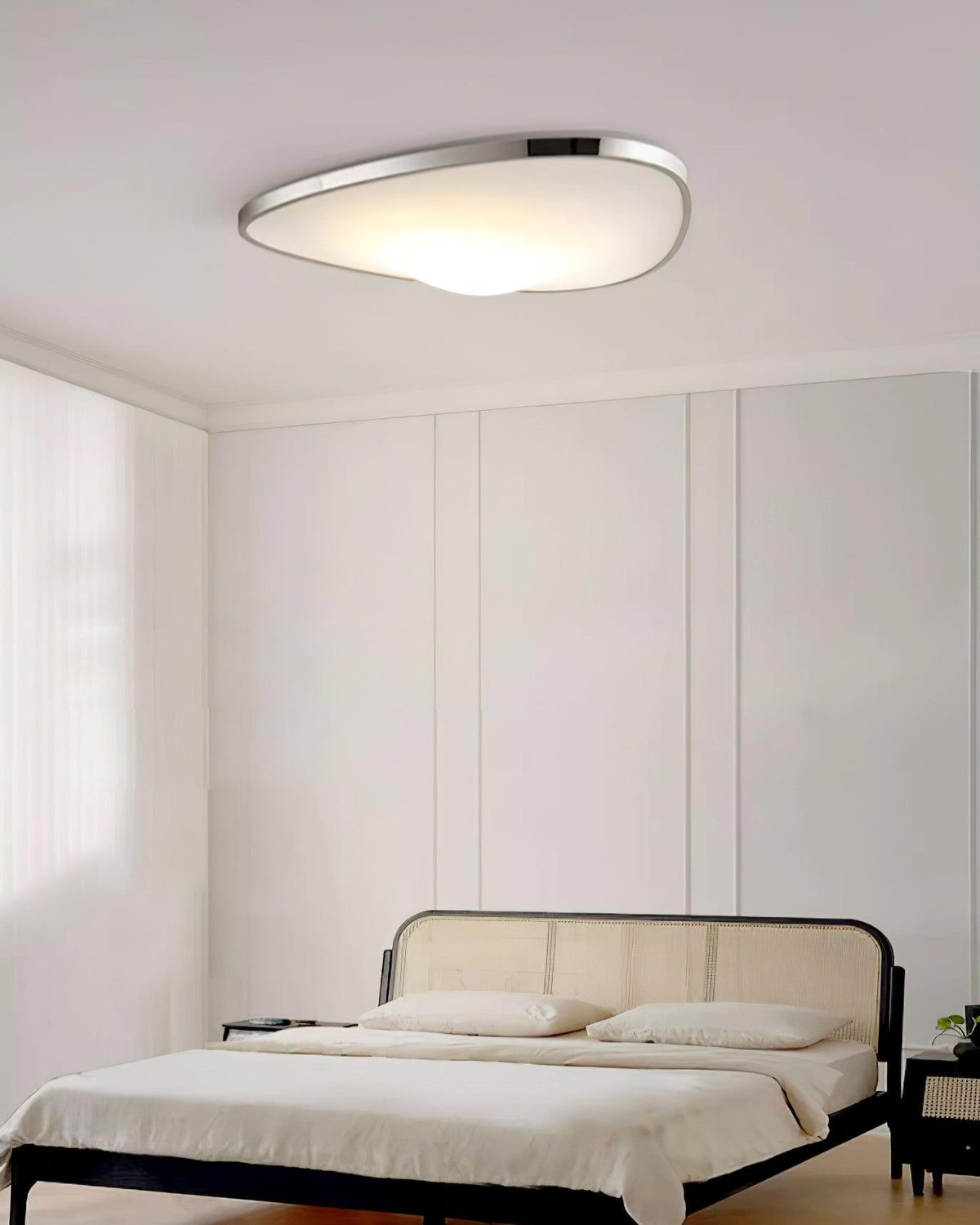 Lumorena Ceiling Light