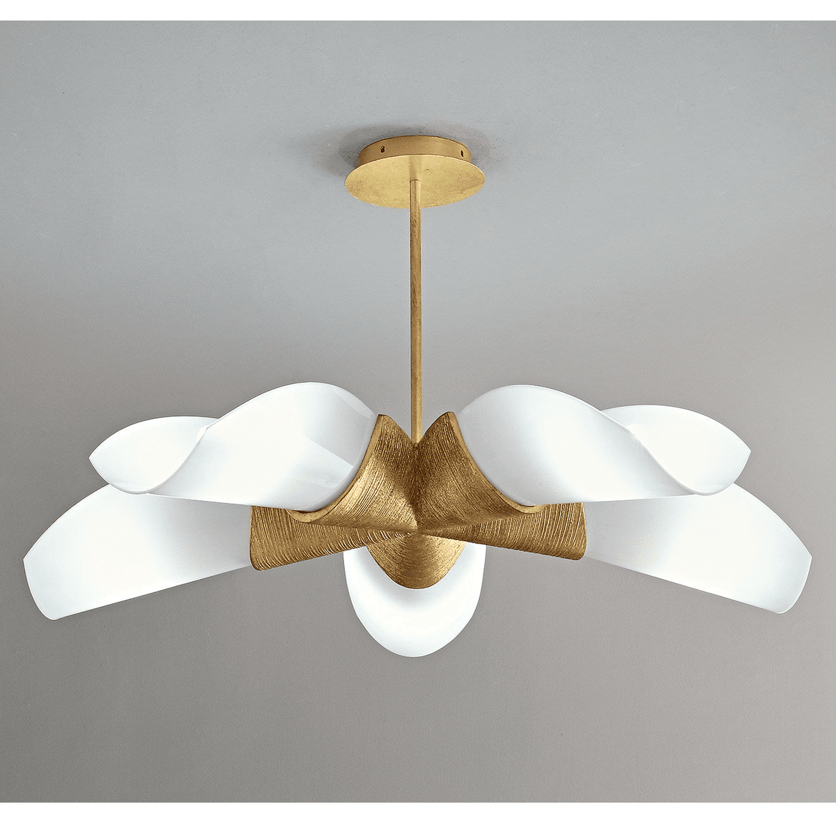Orelenora Bloom Chandelier
