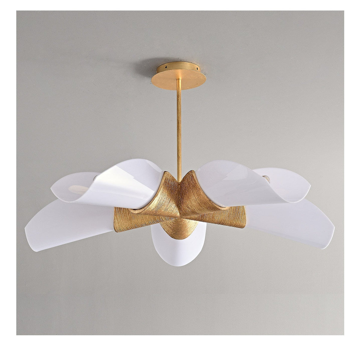 Orelenora Bloom Chandelier