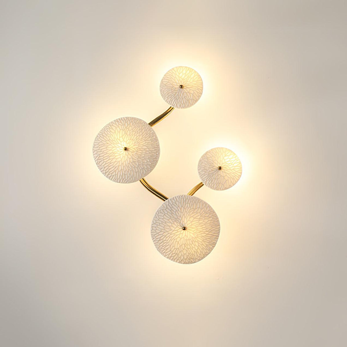 Begovom Lotus Petal Wall Lamp