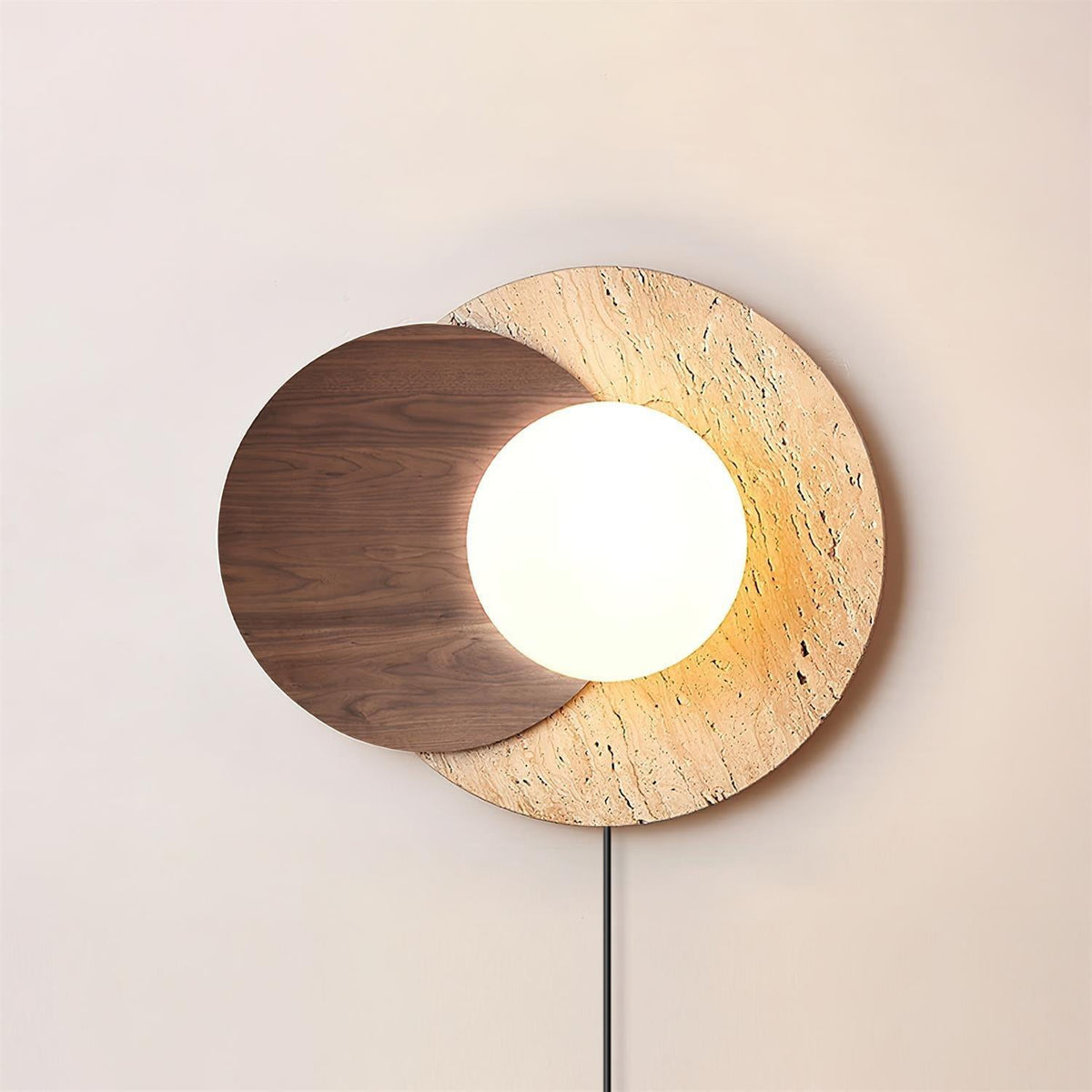 Virainielle Wall Lamp