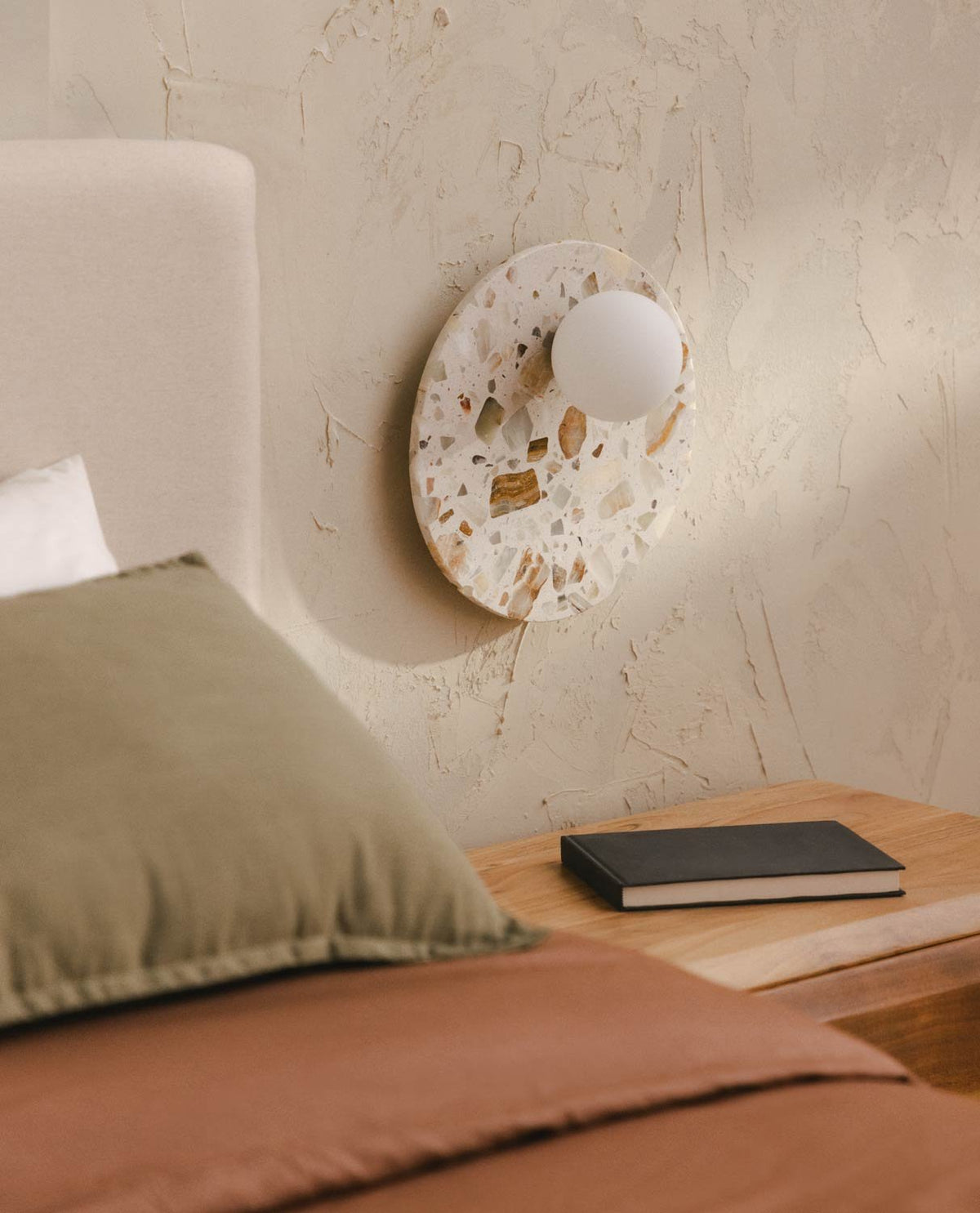 Isandre Terrazzo Wall Lamp