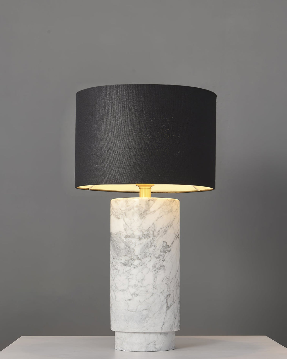 Viraelella Table Lamp