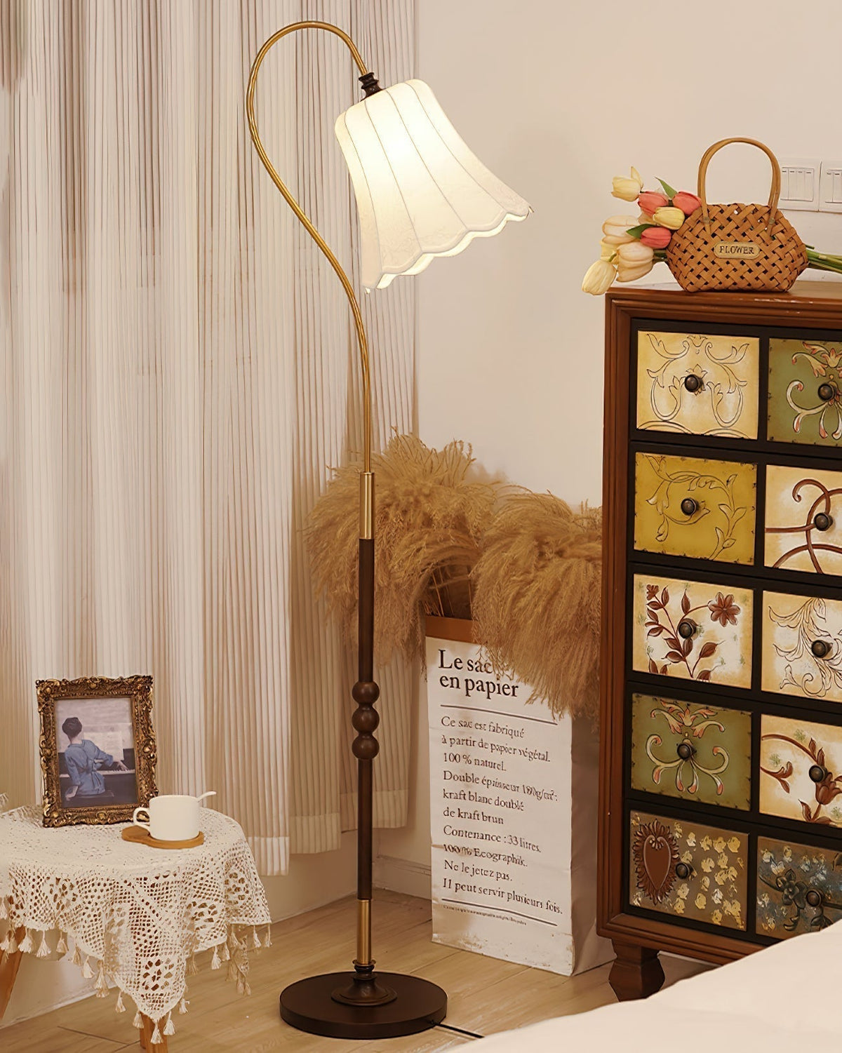 Tuliple Floor Lamp