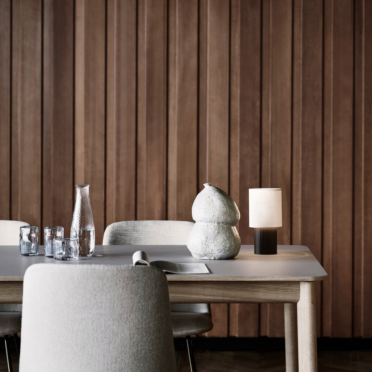 Calelelia Table Lamp