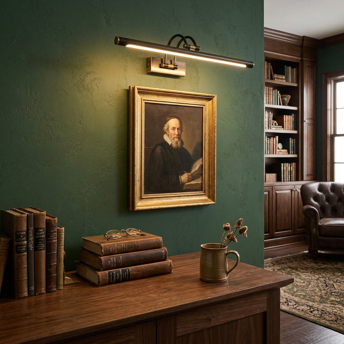 Rovienne Wall Lamp