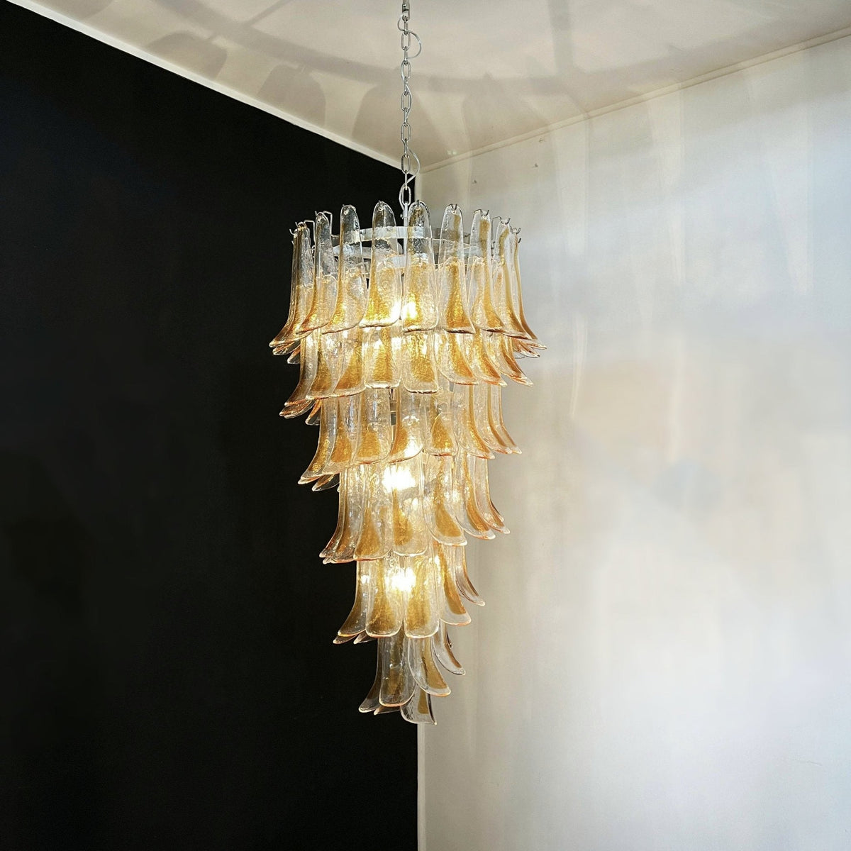 Eirisissa Lume Marigold Glass Chandelier