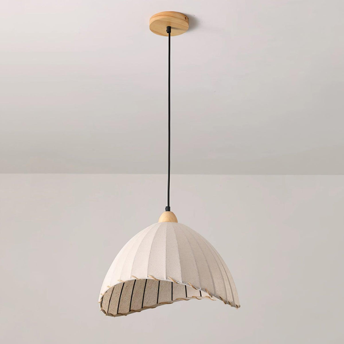 Seloeria Pendant Light