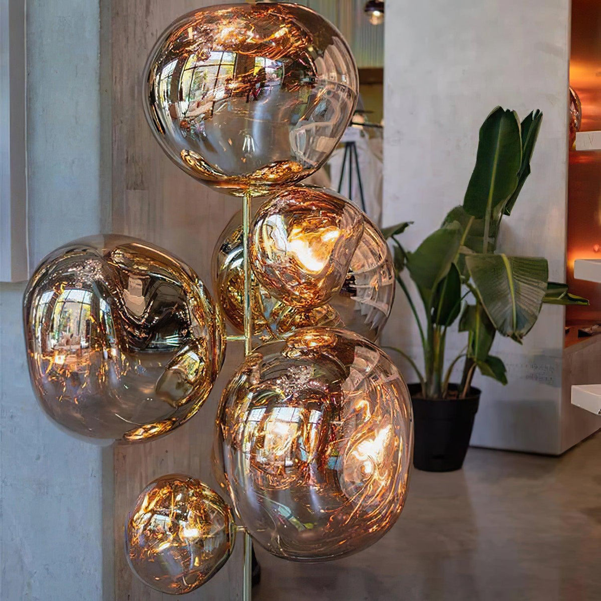 Calalielle Floor Lamp