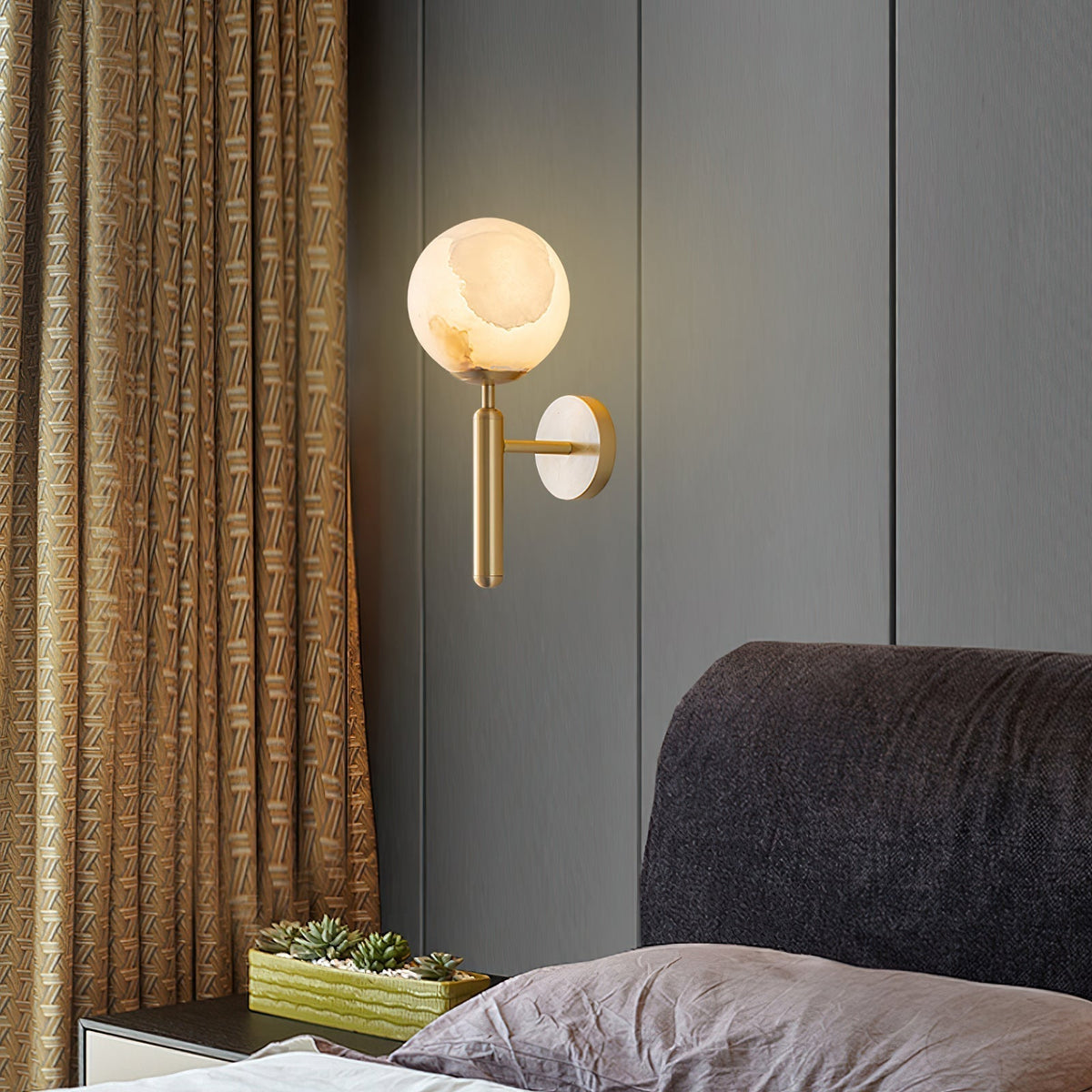 Albanette Brass Alabaster Wall Lamp