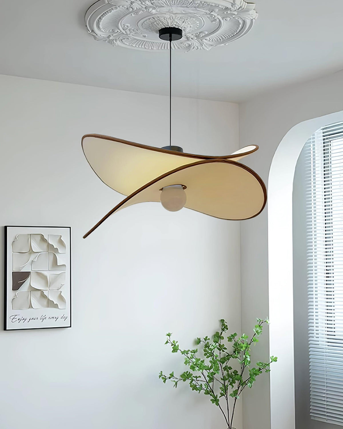 Sereraya Creativity Art Fabric Pendant Lamp