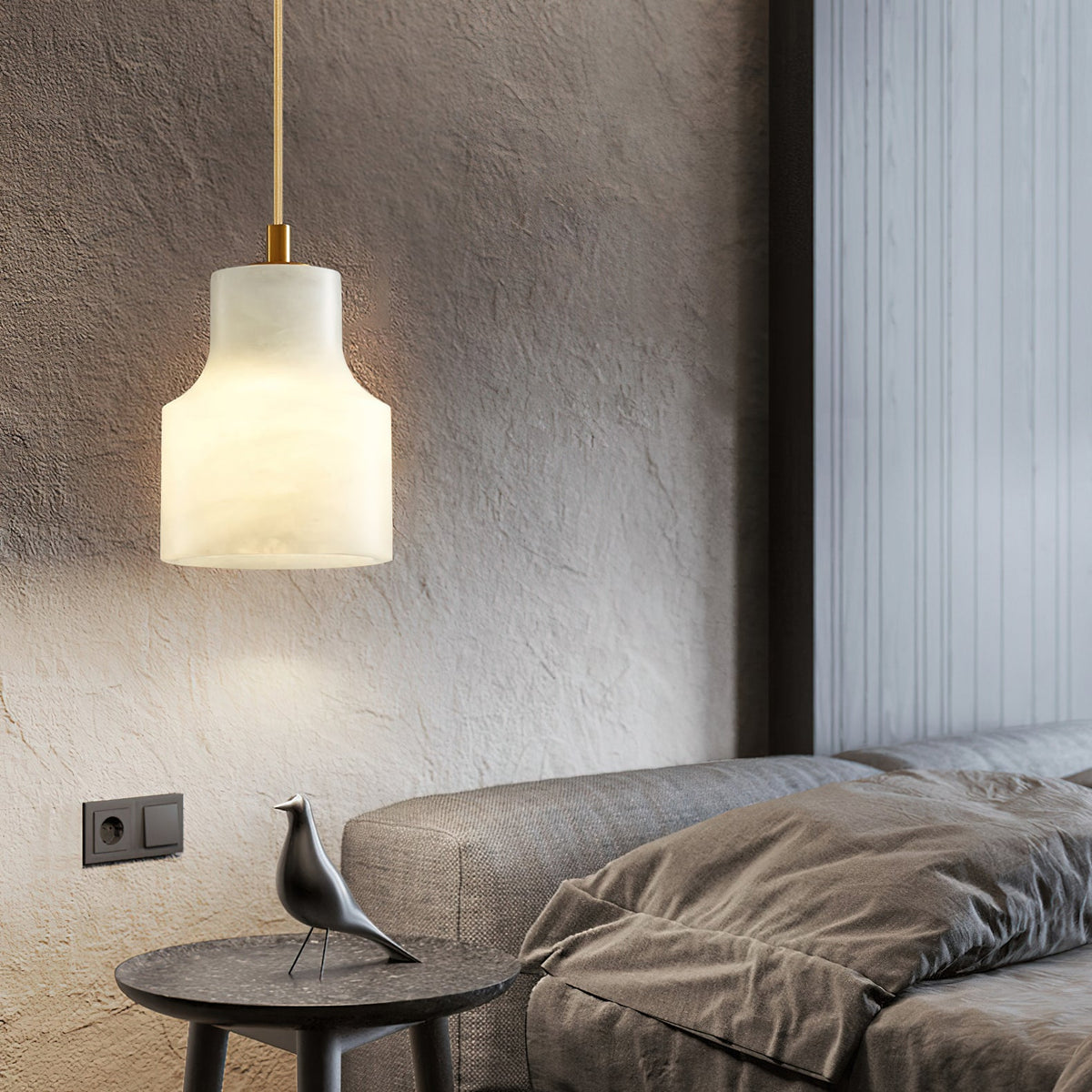 Kuvimar Alabaster Pendant Light Brass Luxurious