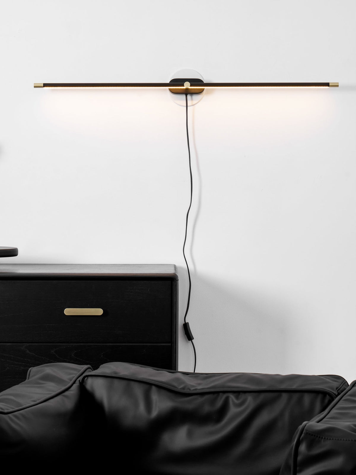 Elaoira Wall Lamp