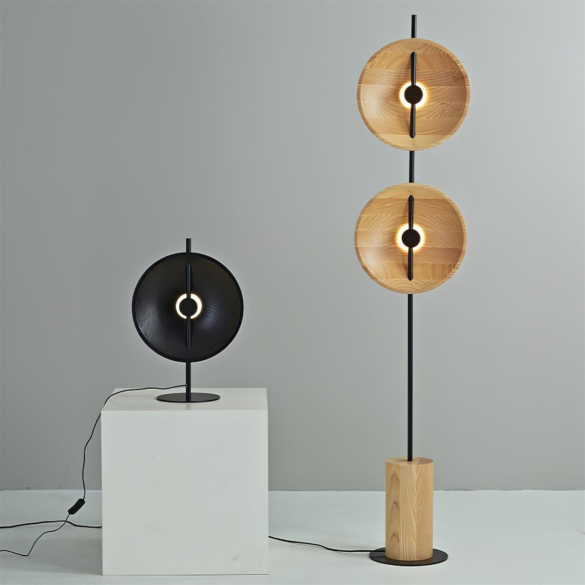 Orelerelia Table Lamp