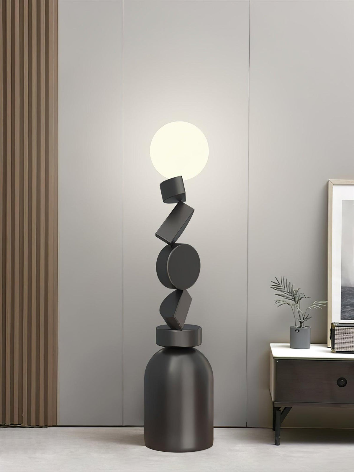 Avenuella Floor Lamp