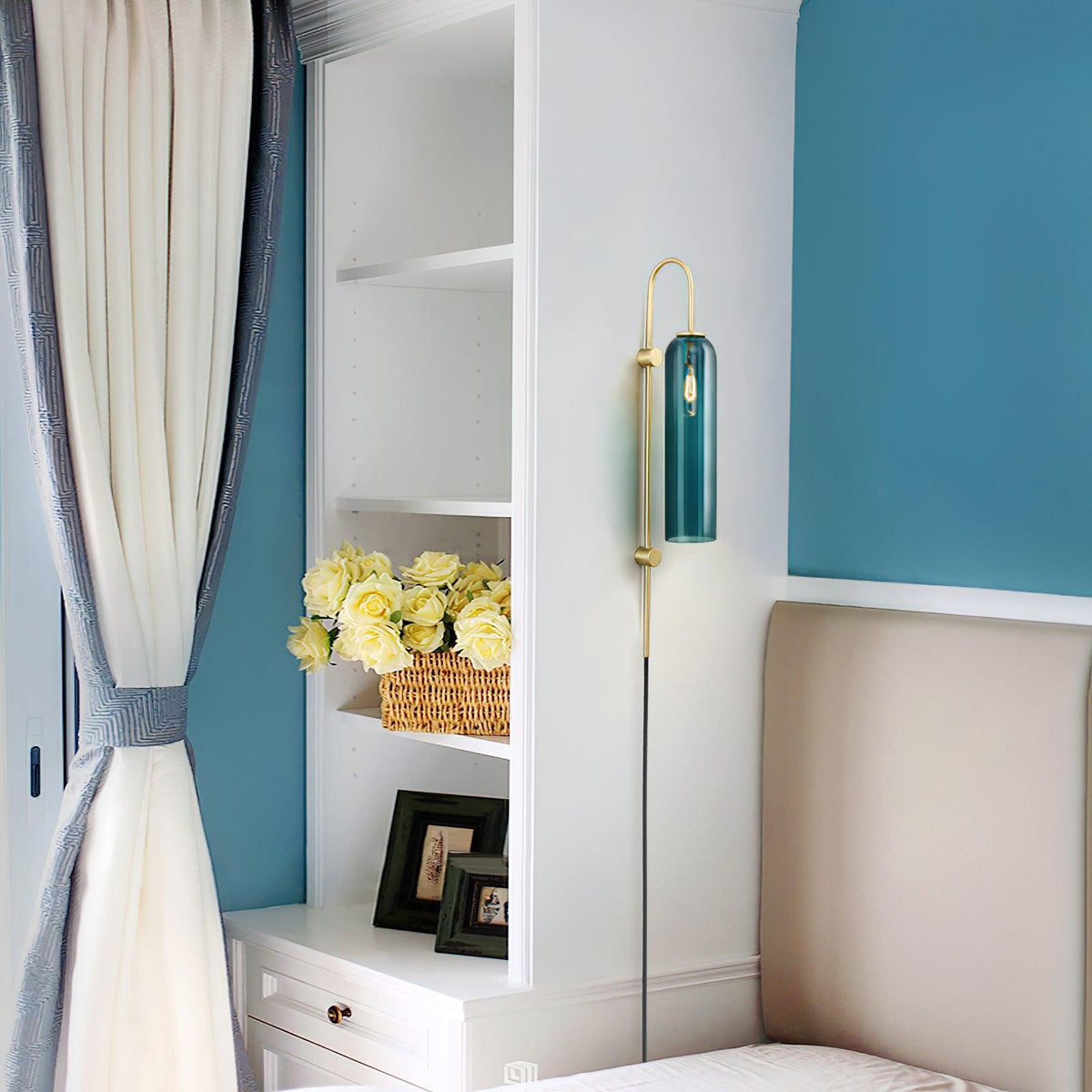 Celaielle Modern Glass Plug-In Wall Lamp