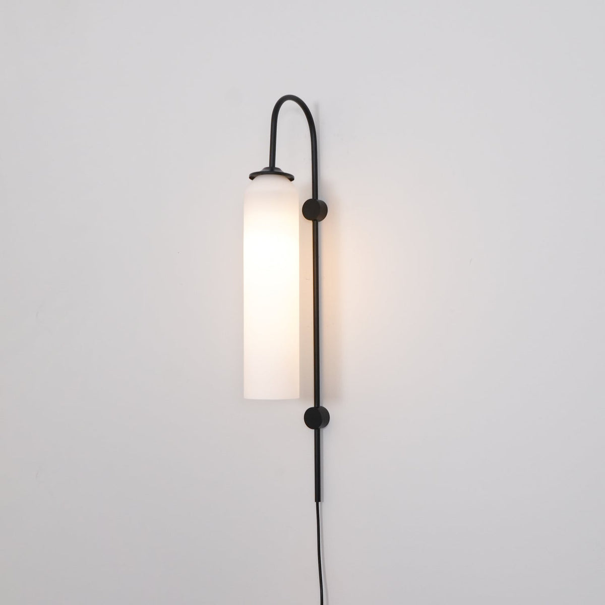 Gutasis Modern Glass Wall Lamp