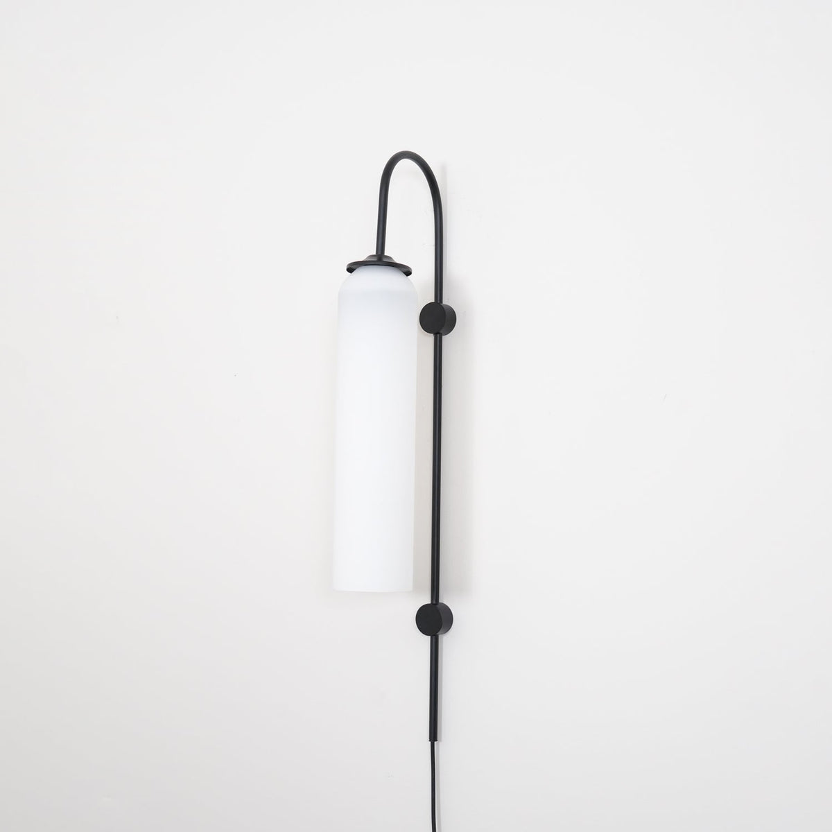 Celaielle Modern Glass Plug-In Wall Lamp