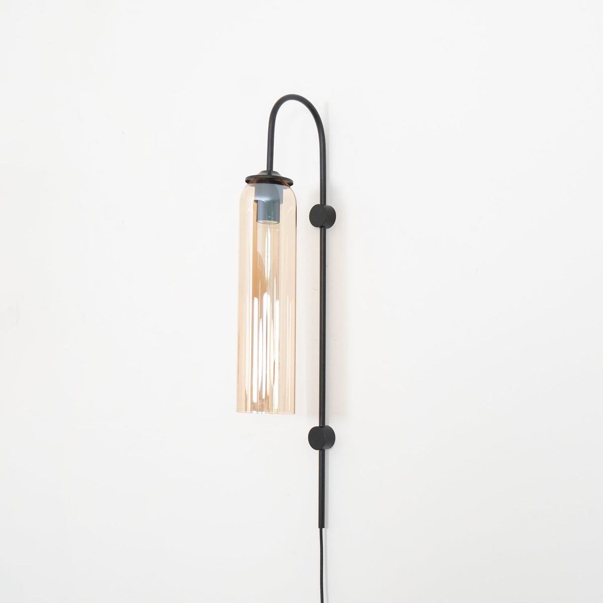 Celaielle Modern Glass Plug-In Wall Lamp
