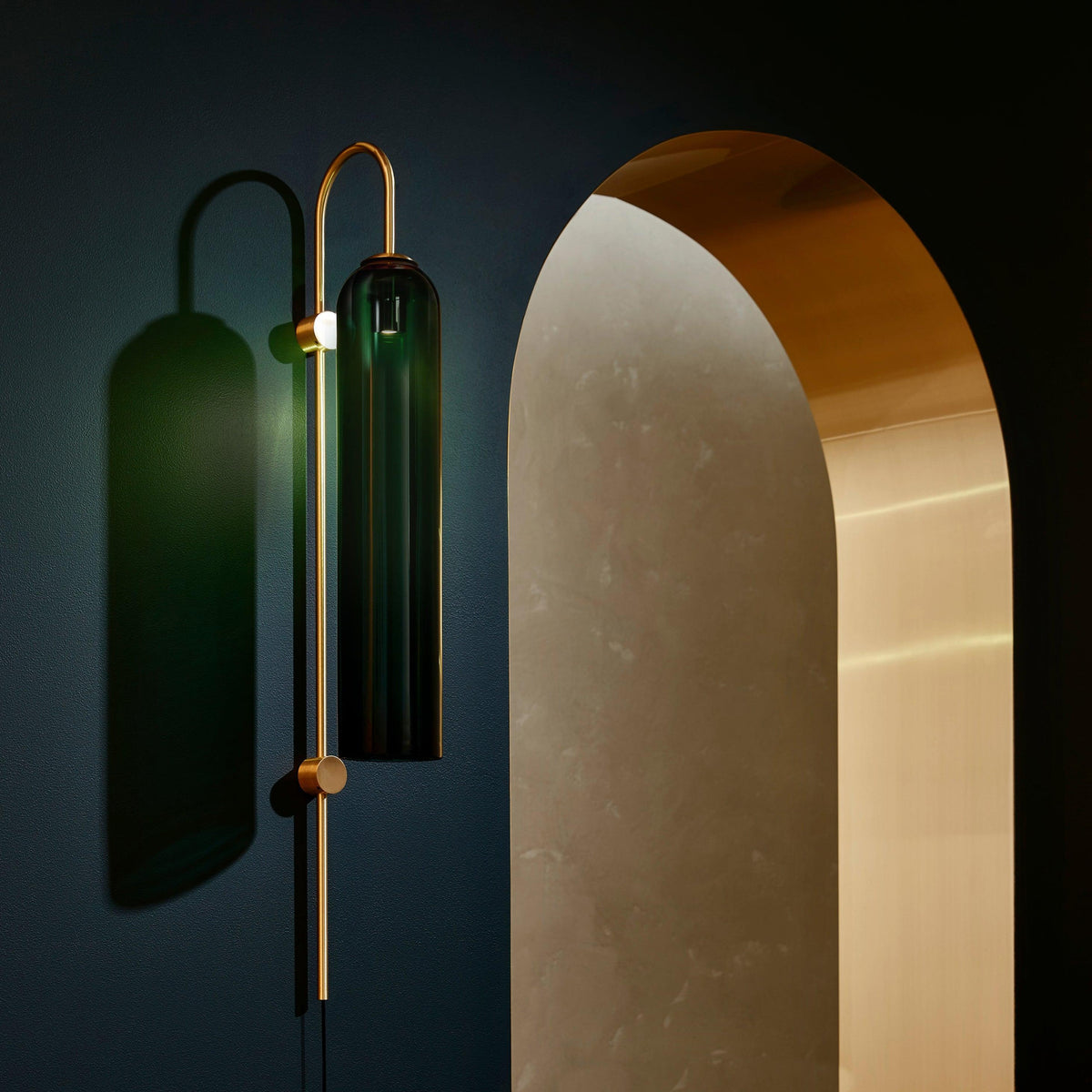 Gutasis Modern Glass Wall Lamp