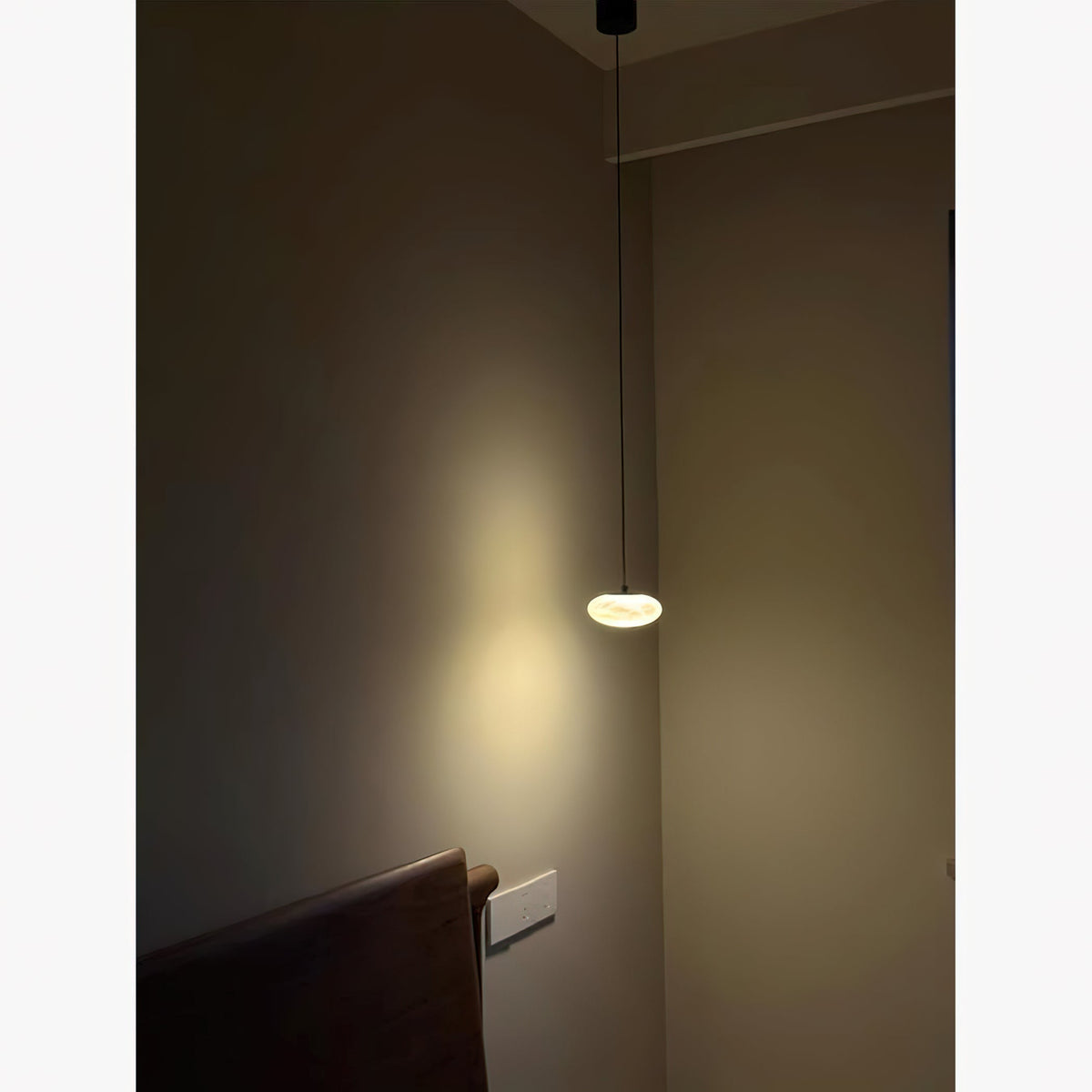 Cuthean Brass Alabaster Pendant Lamp