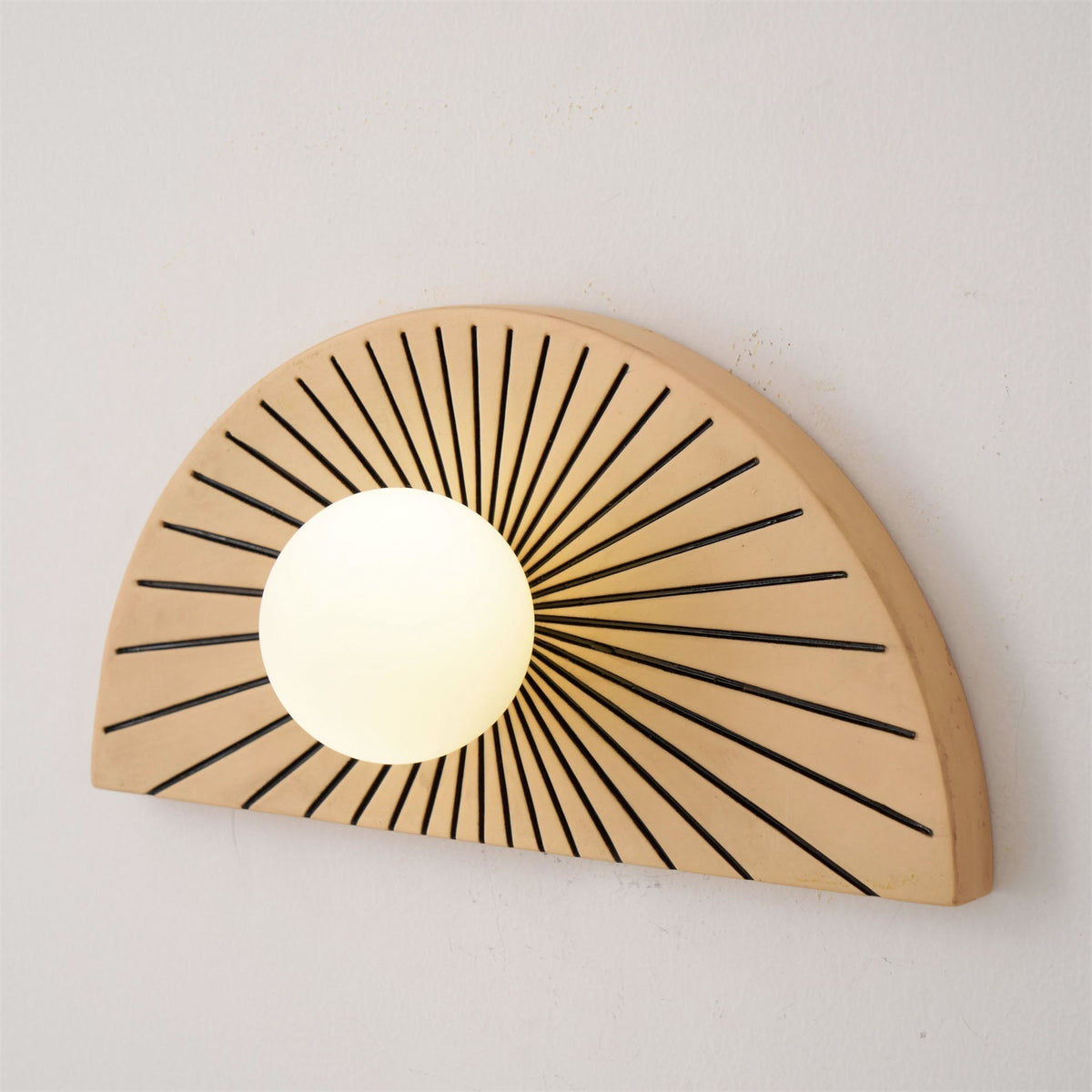 Celaelle Resin Glass Wall Lamp