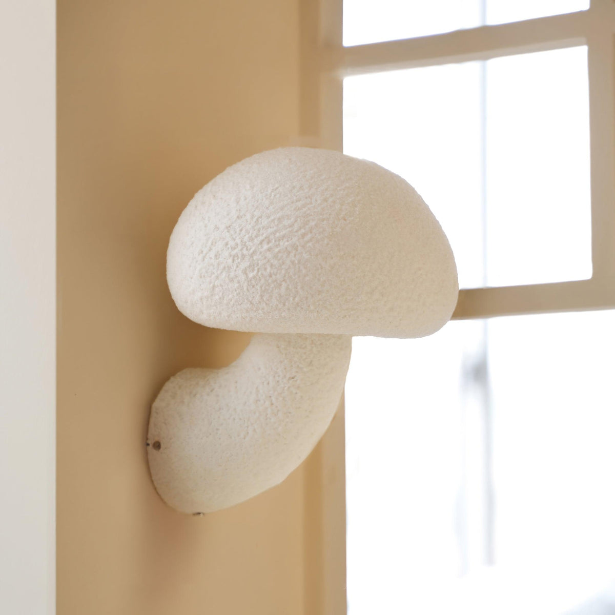 Mylo Mushroom Resin Plug-in Wall Lamp