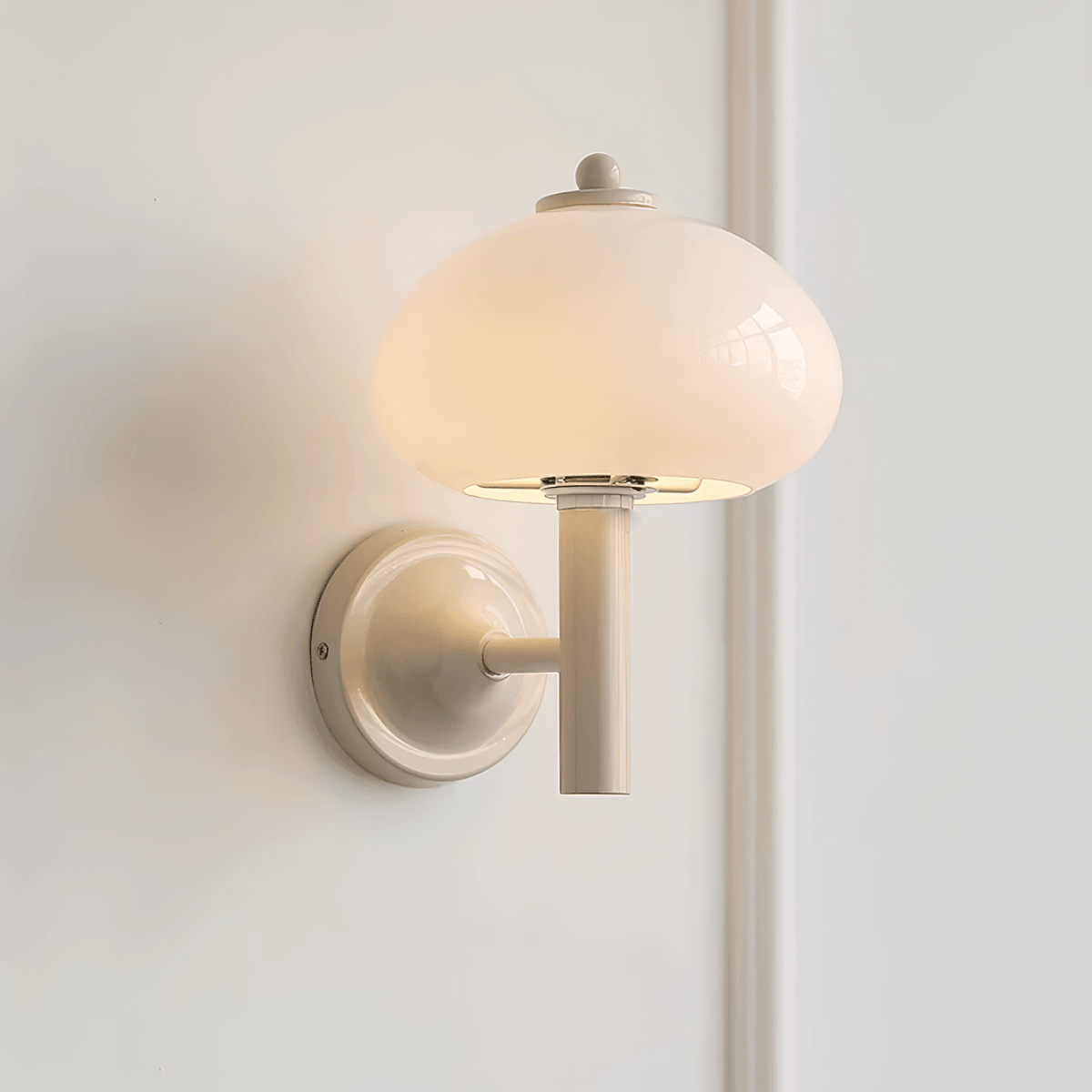 Fika Wall Lamp