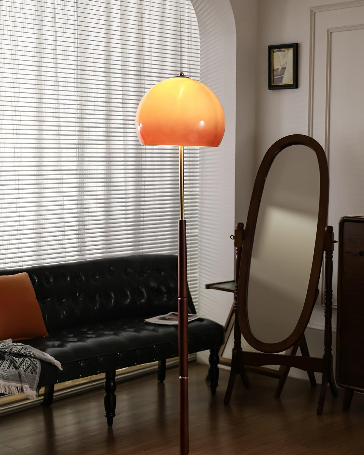 Lioreriella Floor Lamp