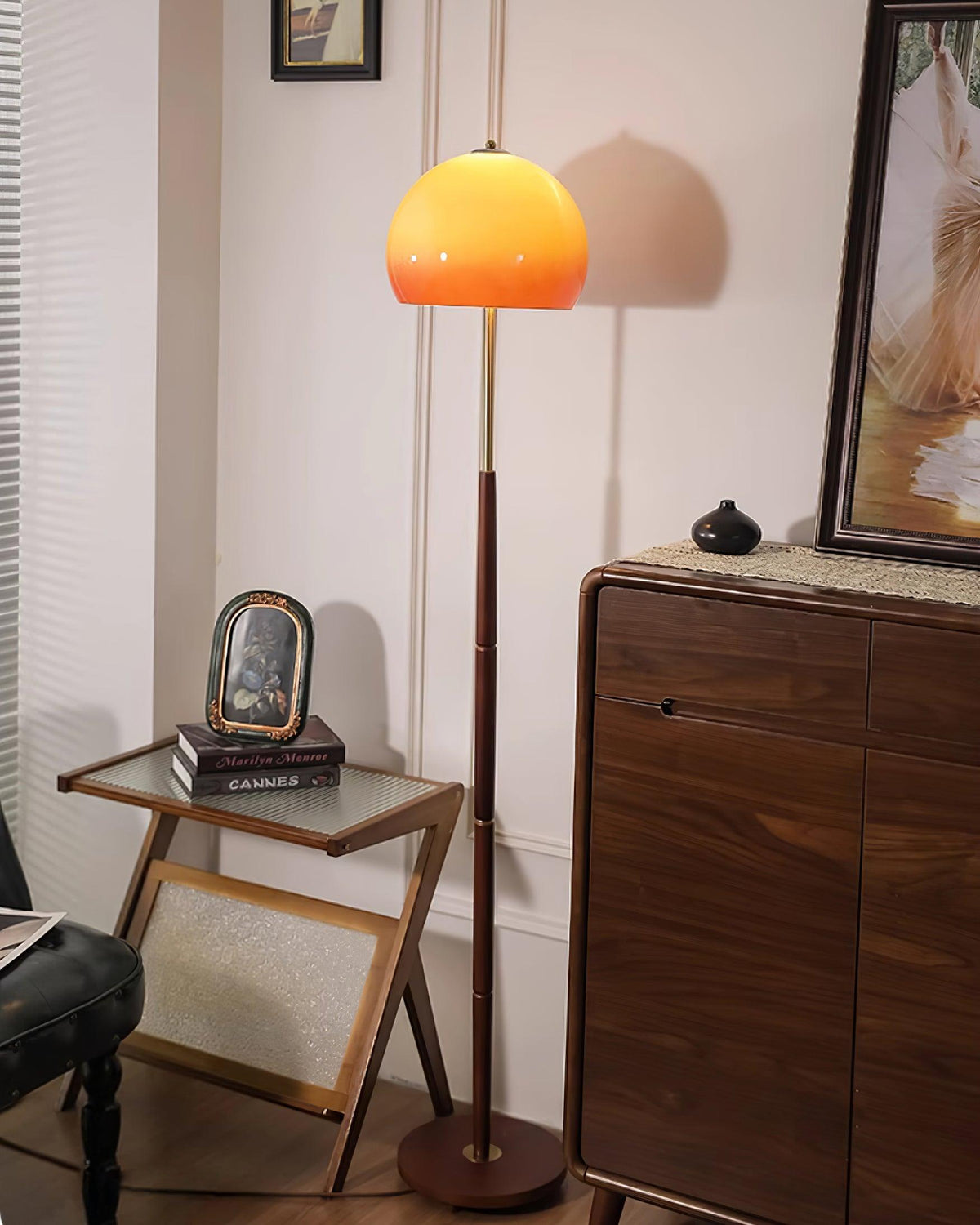 Lioreriella Floor Lamp