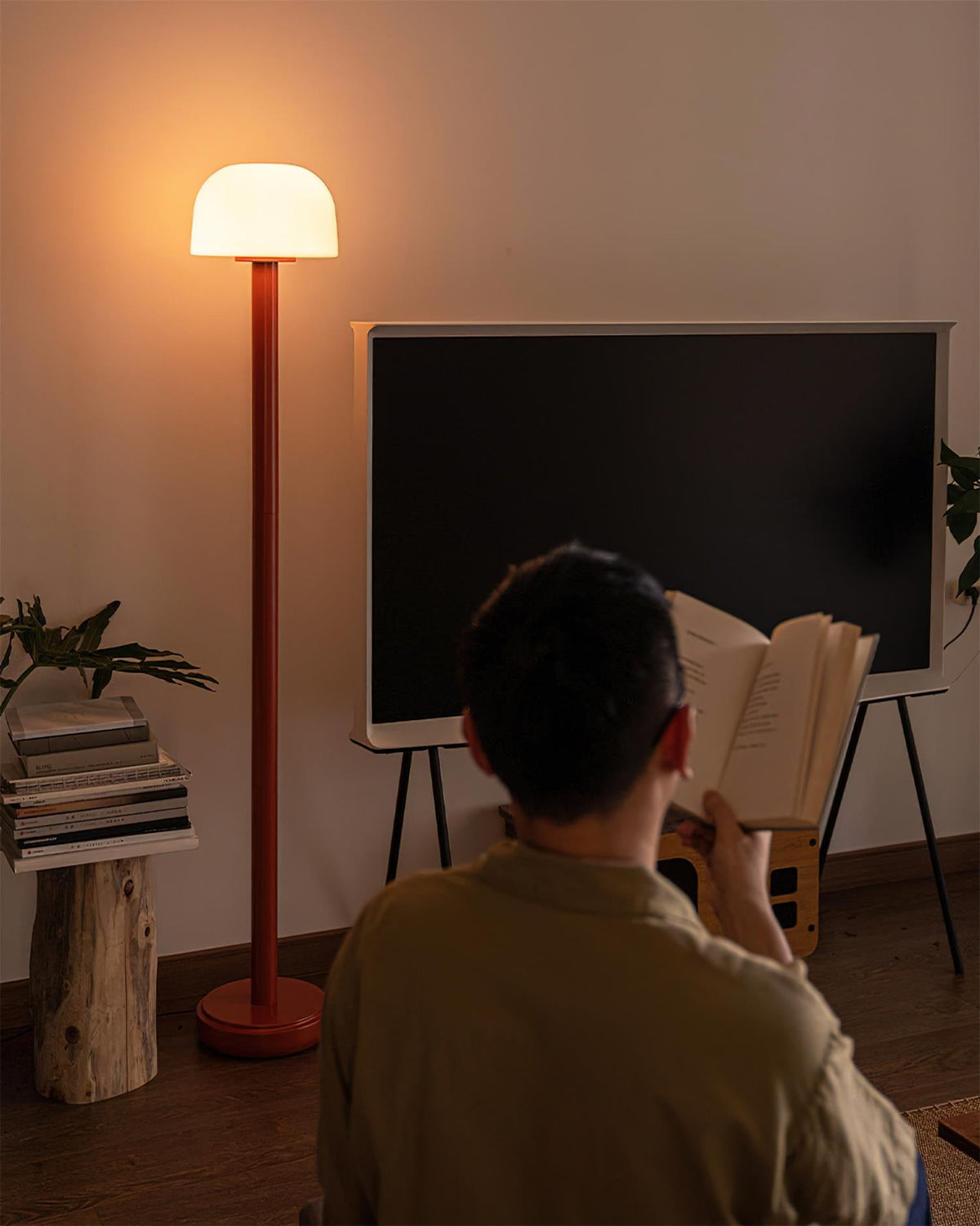 Riveleria Muto Floor Lamp