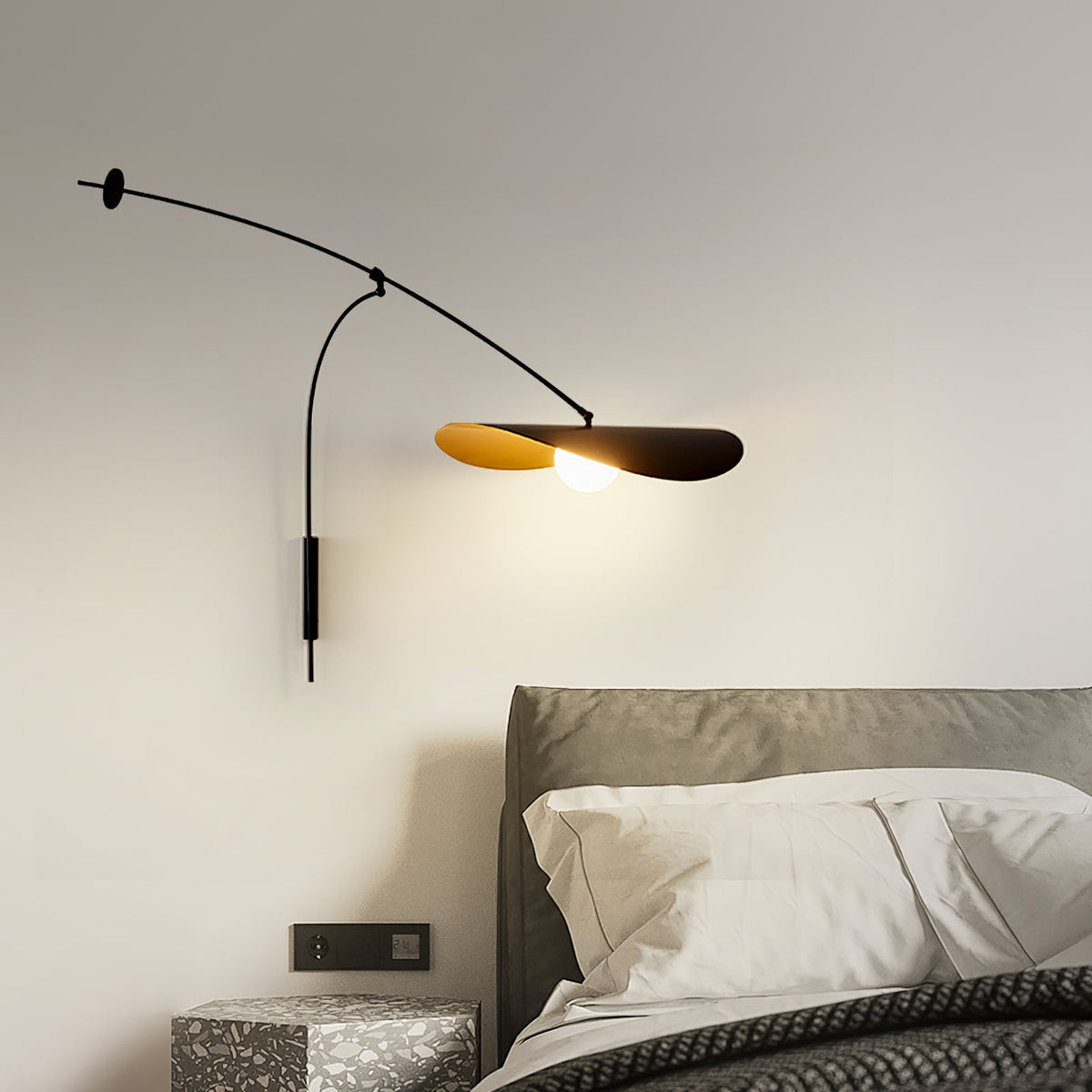 Myrna Wall Lamp
