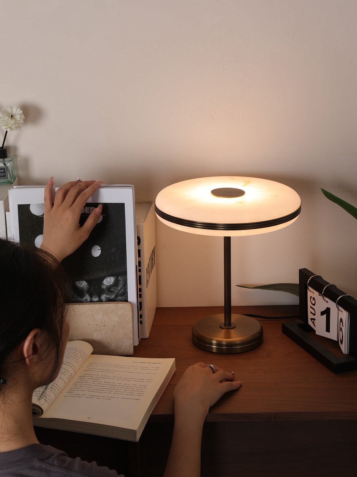 Ciriselia Vale Table Lamp