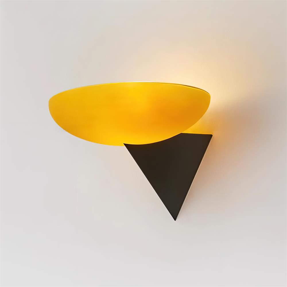 Renuora Wall Lamp