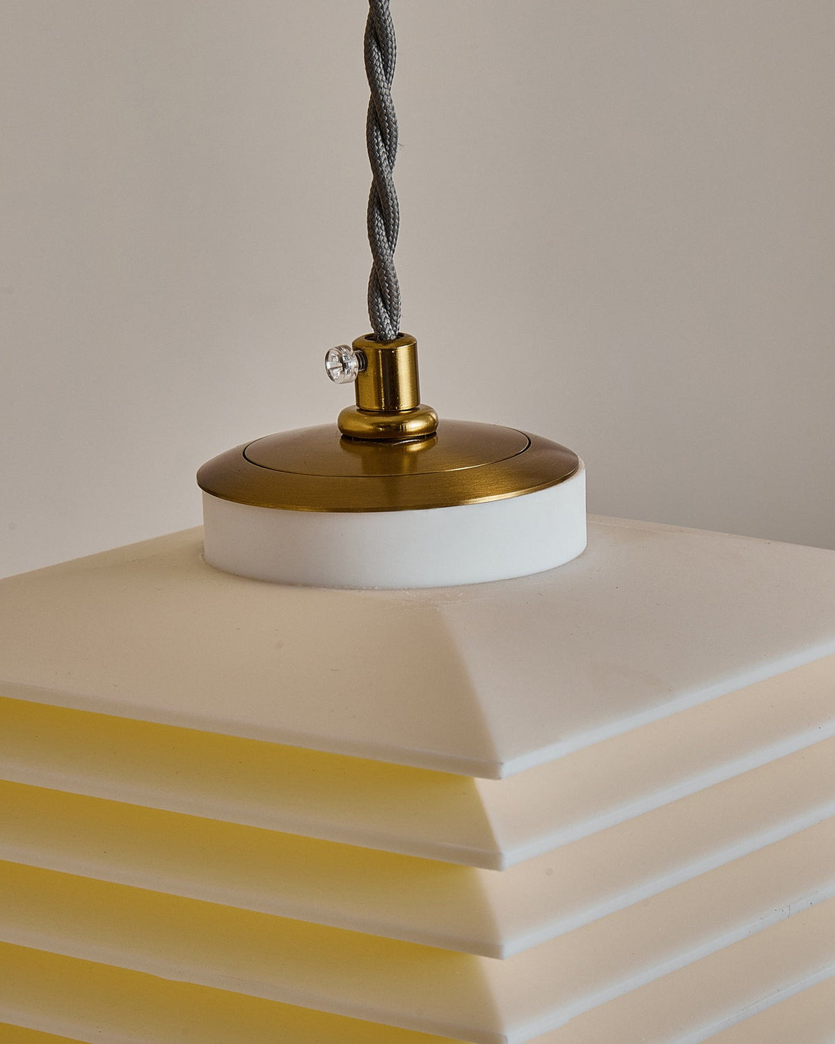 Pagoda Pendant Lamp