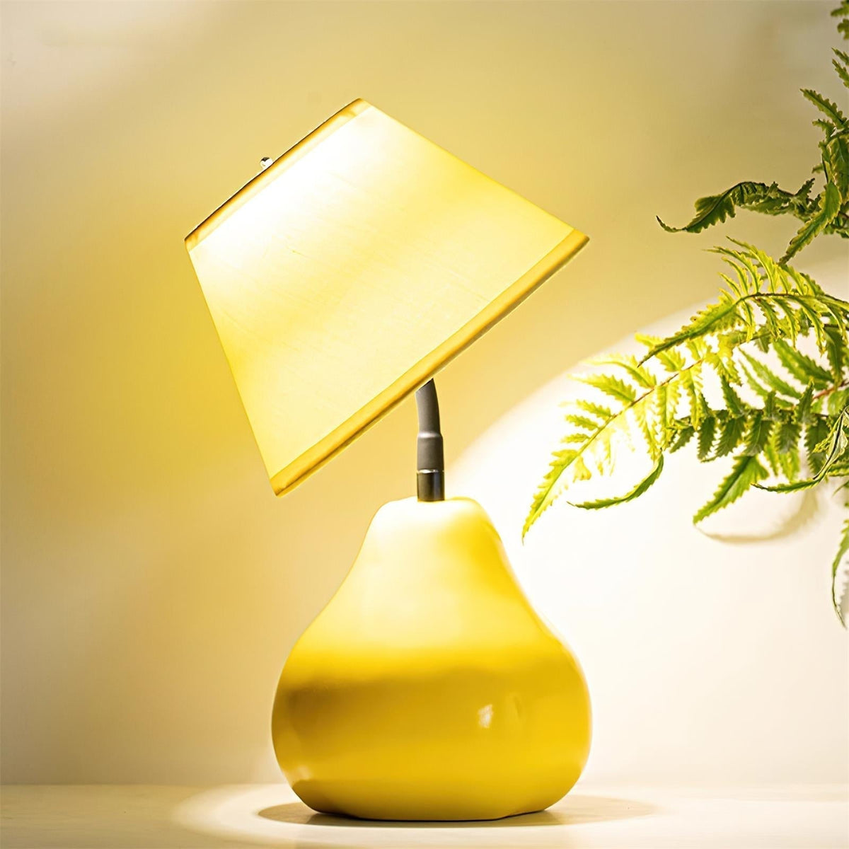 Elaenora Table Lamp
