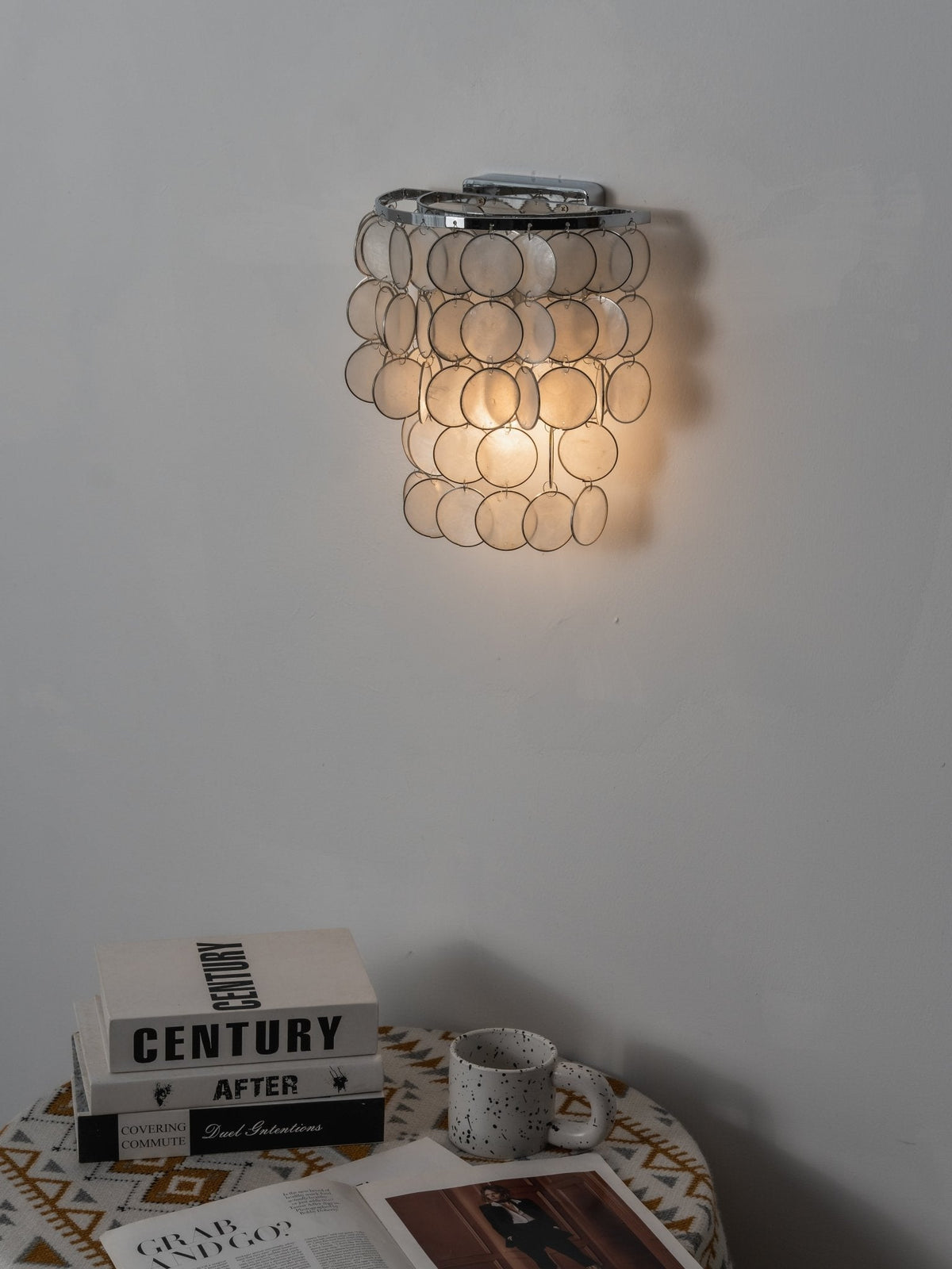 Nacivaine Pearl Shell Wall Lamp