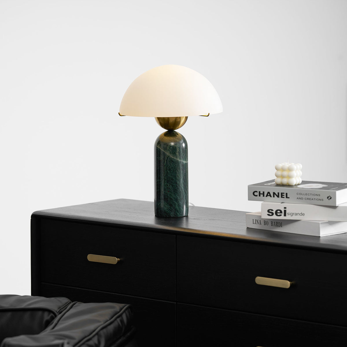 Tirixon Alabaster Table Lamp