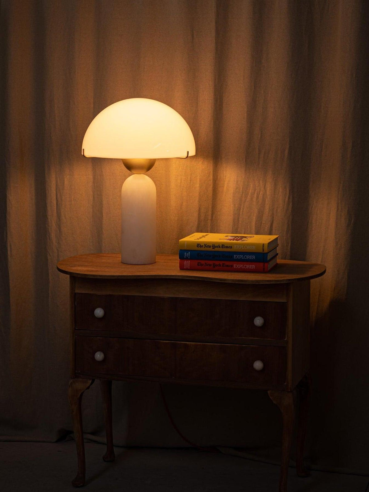 Tirixon Alabaster Table Lamp