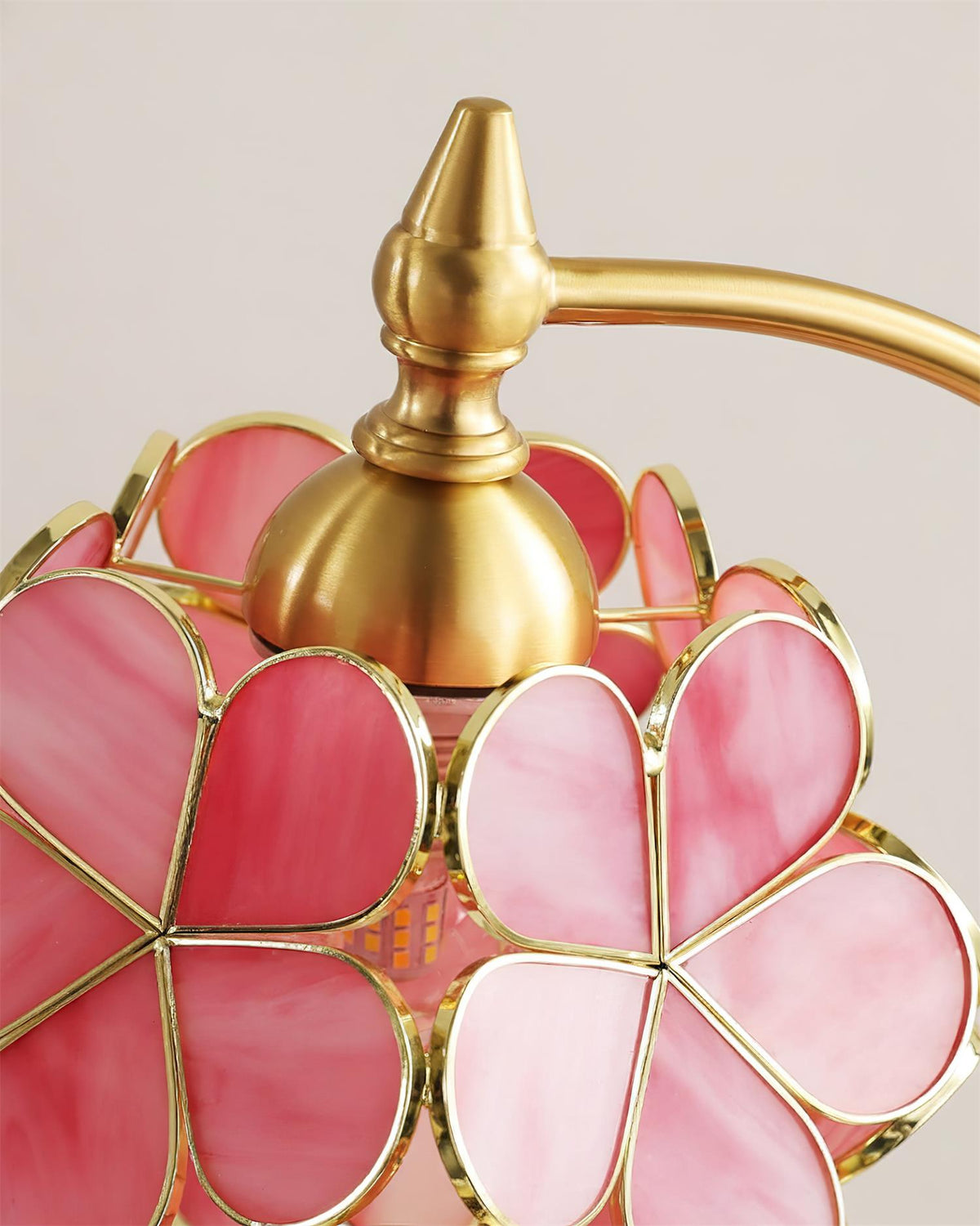 Terienaya Table Lamp