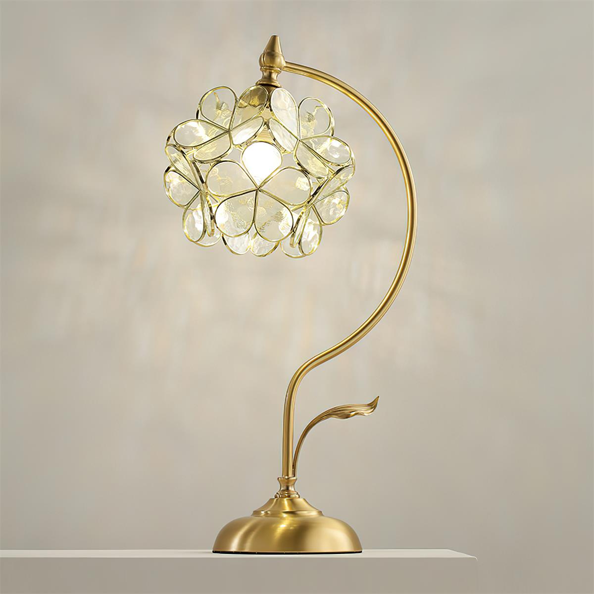 Terienaya Table Lamp